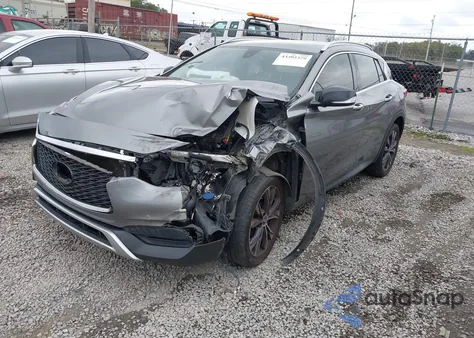 2017 Infiniti Qx30 Luxury из США, поврежденный, VIN SJKCH5CR7HA032945